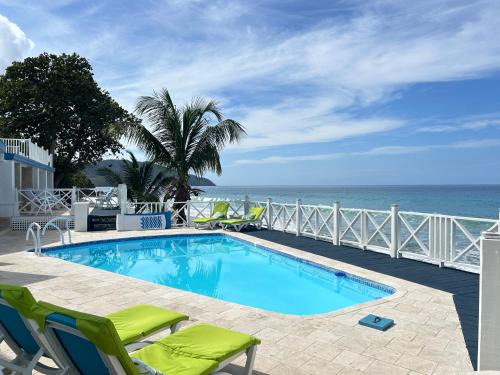 North Star Villa | North Star Villa: Oceanfront Family Retreat with Pool Access
