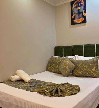 Bakırkoy Apartment | Convenient Stay at The Pashaam Suit Bakırköy with Kitchen