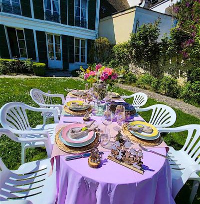 Houdan House | Elegant Double Rooms in a Historic 18th Century Mansion