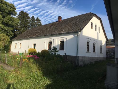 Stoky Apartment | Family-Friendly Retreat at Sluneční dvůr Smilov