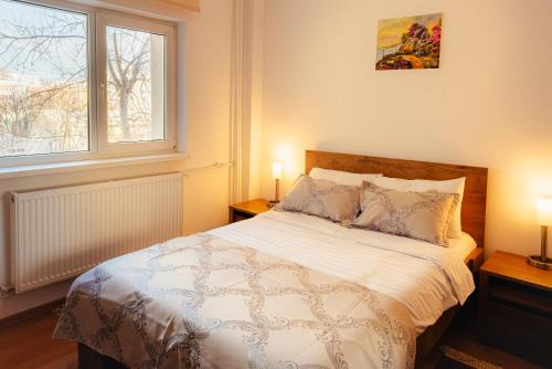 Vitan Apartment | Modern Dristor Apartment with Free Parking & Family Amenities