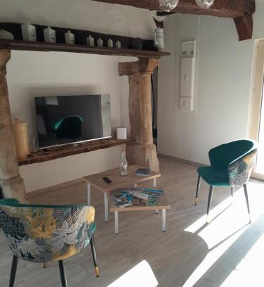Offranville House | Delightful Retreat at Aux oiseaux qui chantent!