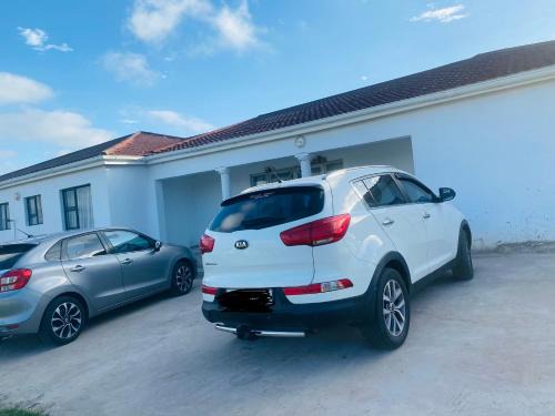 Mnquma House | Guest Rated: Datty Tatty with Child-Friendly Amenities