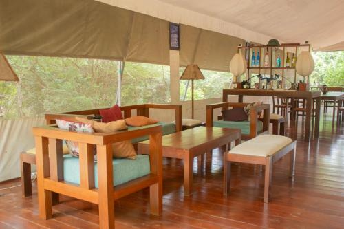 Palatupana Hotel | Discover Relaxation at Lowin Yala: Oceanfront Retreat