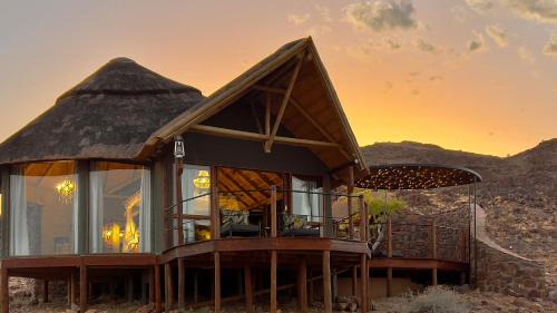 Sesriem Cabin | Namib Outpost: Guest Rated 9.2 with Pool & Restaurant