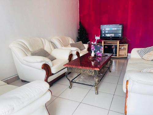Kiambu Apartment | Comfortable 2 Bedroom Retreat on Kiambu Road, Pet Friendly