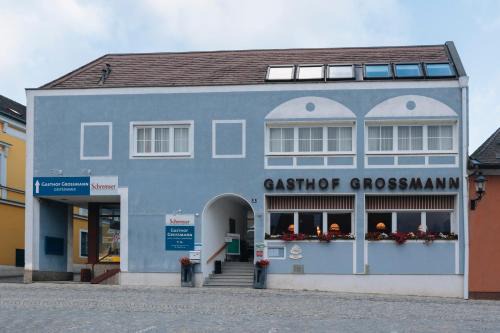 Heidenreichstein Hotel | Discover Gasthof Großmann: Family-Friendly Retreat Awaits