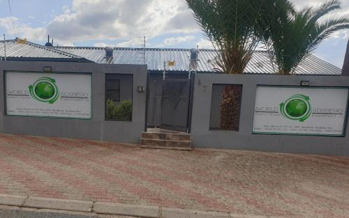 Windhoek West House | Cozy World Sossego Guest House with Pool & Restaurant