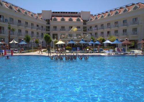 Kiris Hotel | Golden Sunset Hotel & Spa: Oceanfront Bliss Awaits You